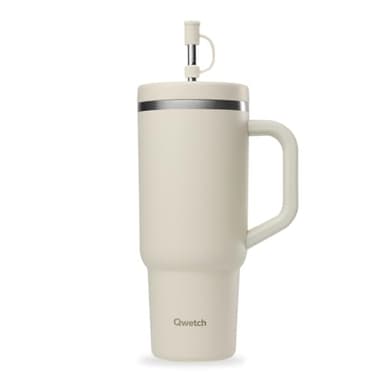QWETCH - Travel Cup 900ml avec Paille & Anse - 48h Glacé / 12h Froid - Gourde Isotherme Inox Recyclé - Mug avec Bouchon à Vis Anti-Éclaboussures - Tasse Thermo - Sable