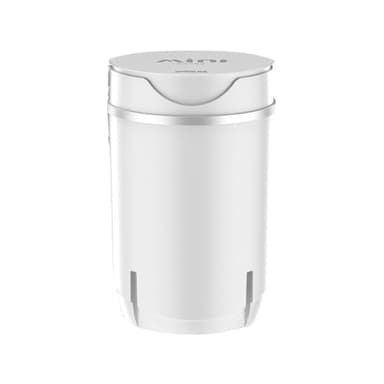 Buanderie compacte. Mini machine à laver compacte et légère avec design semi-automatique, pour sous-vêtements