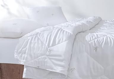 Yatas Bedding Nuevo Couette en Bambou 155 x 220 cm - Douce et Respirante - pour Toutes Les Saisons - 155 x 220 cm - Couette 300 g/m² - Chaude