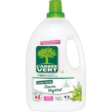 L'Arbre Vert Lessive Savon Végétal - Hypoallergénique - 45 Lavages - 94% d'ingrédients d'origine naturelle - 2.025L