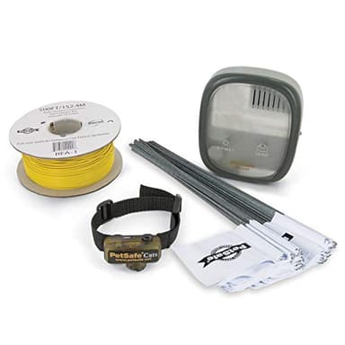 PetSafe - Clôture Anti-Fugue Deluxe avec Collier spécial Chat (Sangle avec Section élastique) - Étanche - Facile à Installer et à Utiliser - 4 Niveaux de Stimulation – Collier Anti-étranglement