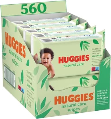 Huggies lingettes pour bébé Natural Care, 10 paquets de 56 lingettes, fibres absorbantes naturelles, hypoallergéniques, sans alcool, à l'aloé vera, évite les irritations