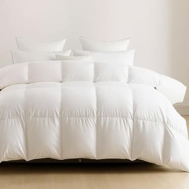 Alpes Blanc - Couette Plume Premium Luxe Hiver 240x260 cm - Fabrication Française - Garnissage 100% Plumes et Duvet de Canard 360g/m² - Enveloppe 100% Coton