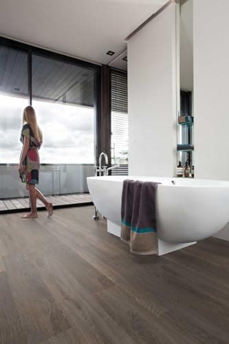 Lame PVC bois marron, Gerflor Senso Clic Premium 0728 Cleveland Dark, pose clipsable sans colle, usage pro et habitat, 123,9 x 21,2 cm