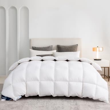 Uniency Couette 240x260 4 Saisons Chaude 100% Coton Couette 2 Personne en Duvet et Plume Édredon 260x240 Couverture Naturelle et Confortable|Blanc|Poids de Remplissage : 2500 g