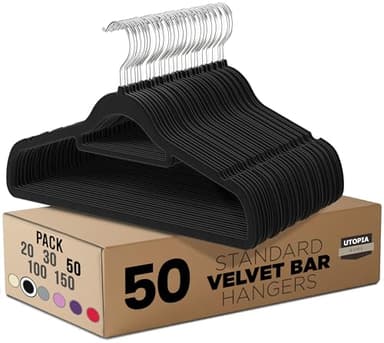Utopia Home Lot de 50 cintres antidérapants de qualité supérieure - en Velours résistant - avec Porte-Cravates - Solides et Peu encombrants - pour Chemises, Vestes, Robes - Noir